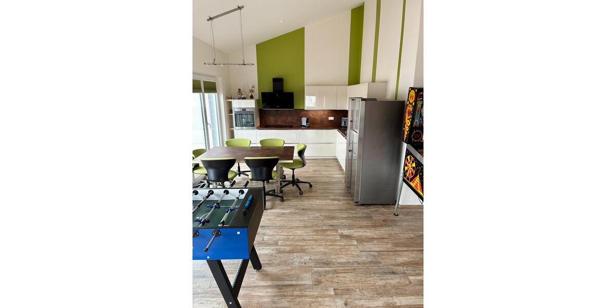 Dachgeschoßwohnung Schwalbach - 3 Zimmer, 113 m&sup2;, 475.000&euro; | Angebot:27277964