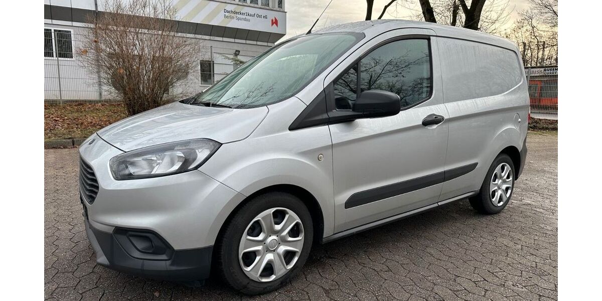 Ford Transit Courier 4.900 km 14.161 &euro; Berlin 13597