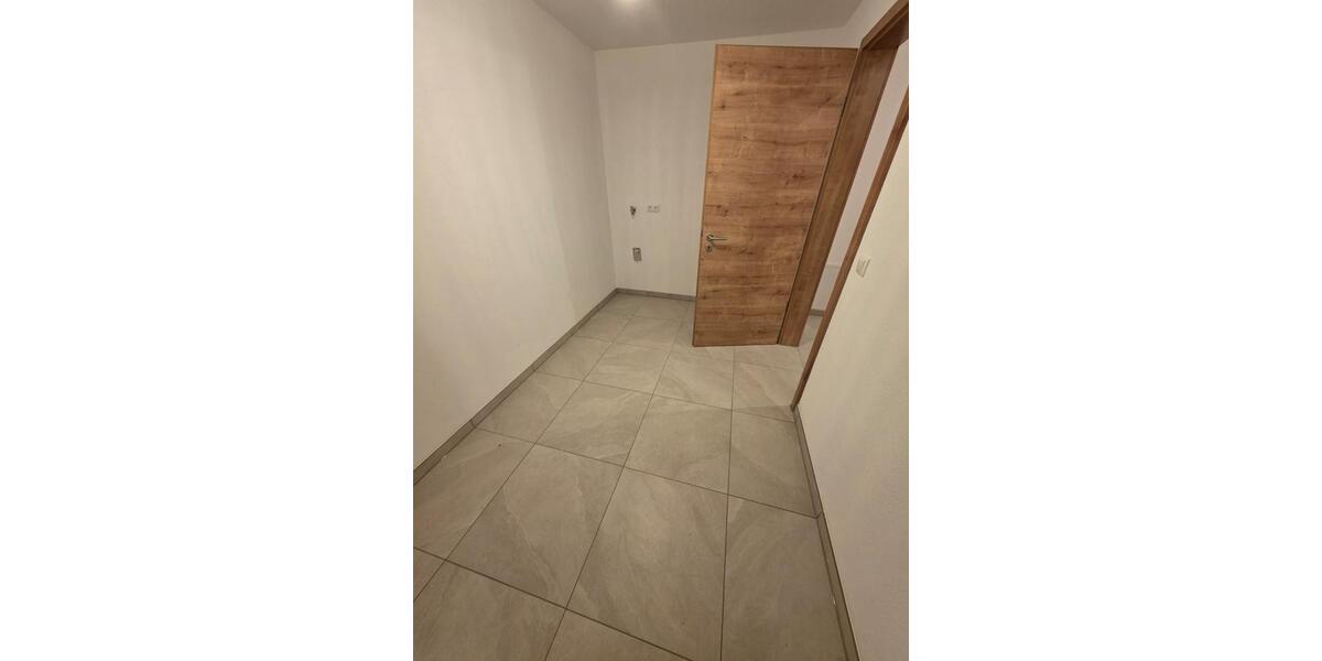 Doppelhaushälfte Simbach - 5 Zimmer, 157 m&sup2;, 1.350&euro; | Angebot:25791493