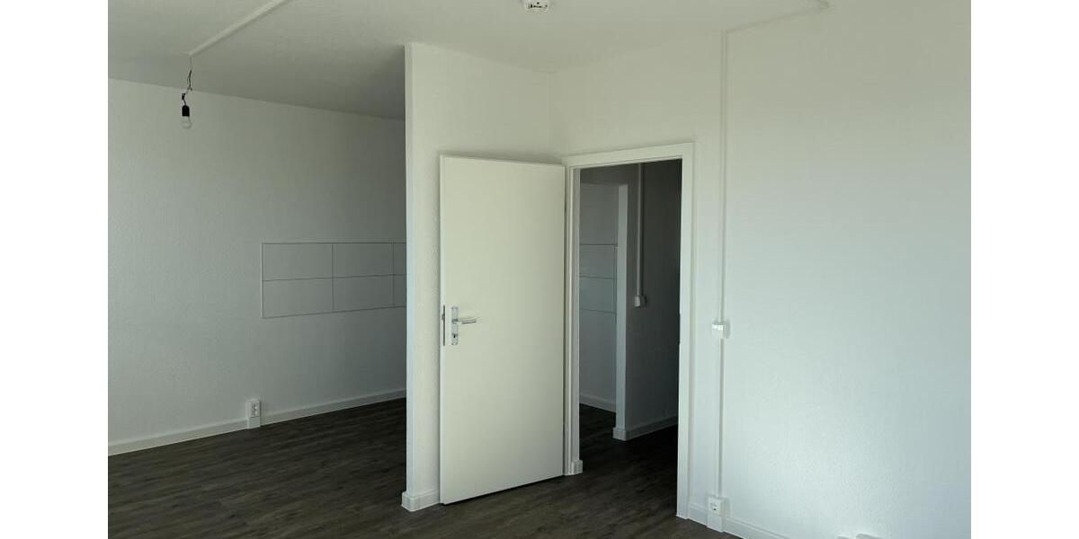 Etagenwohnung Cottbus Brunschwig - 3 Zimmer, 57 m&sup2;, 375&euro; | Angebot:25349423