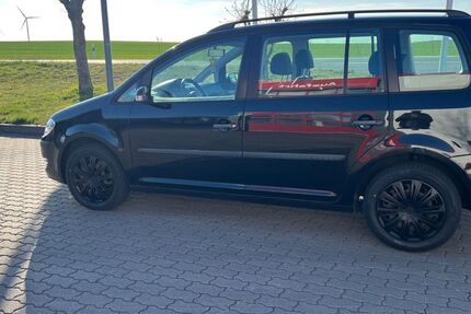 VW Touran 202.000 km 3.400 &euro; Parchim 19370