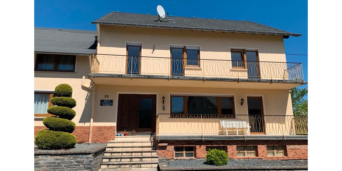 Einfamilienhaus Kröv - 12 Zimmer, 230 m&sup2;, 270.000&euro; | Angebot:26665782