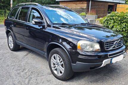 Volvo XC90 314.000 km 8.900 € Stuttgart 70190