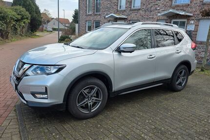 Nissan X-Trail 90.000 km 15.950 &euro; Duisburg 47228