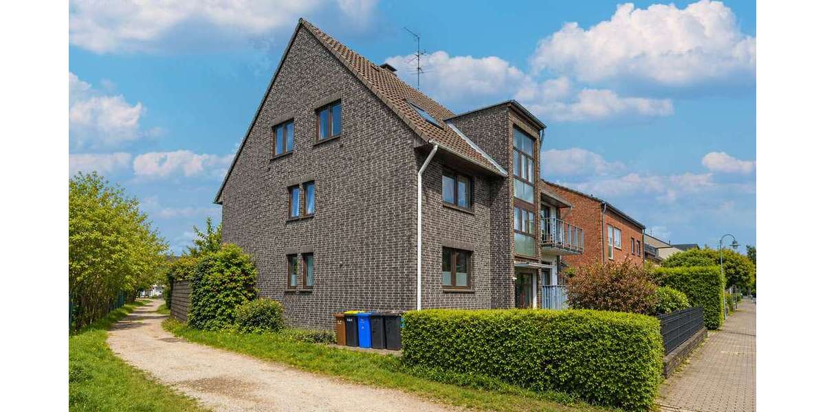 Einfamilienhaus Ratingen Lintorf - 12 Zimmer, 293 m&sup2;, 1.250.000&euro; | Angebot:26359476
