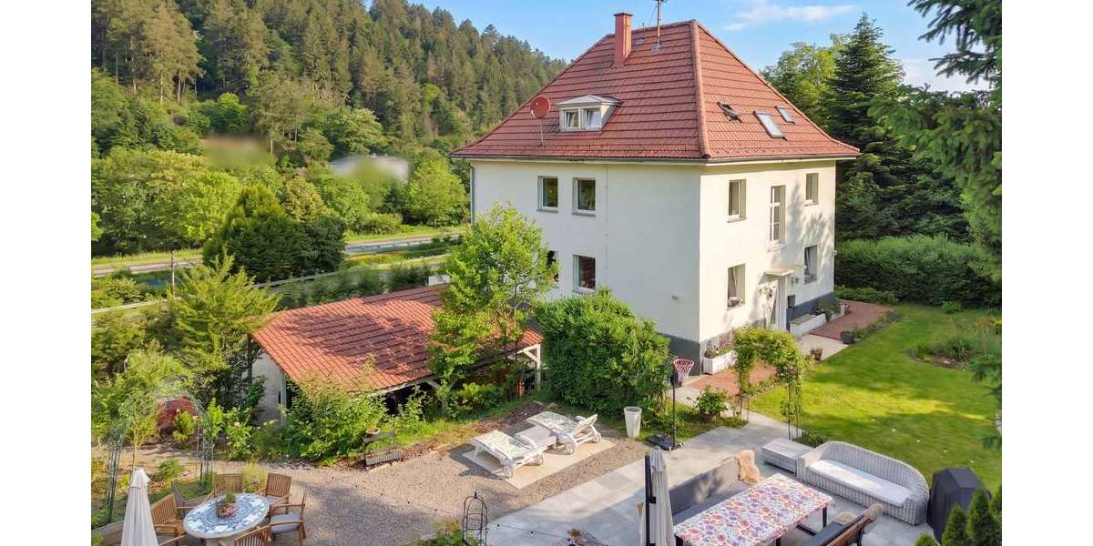 Einfamilienhaus Gernsbach / Scheuern Scheuern - 9 Zimmer, 272 m&sup2;, 1.290.000&euro; | Angebot:26558138