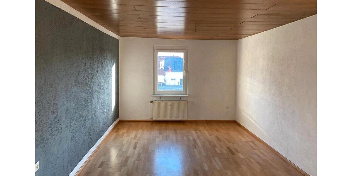 Etagenwohnung Friedrichshafen - 3 Zimmer, 80 m&sup2;, 1.000&euro; | Angebot:26396754