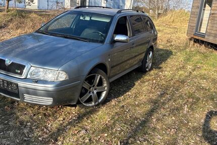 Skoda Octavia 232.100 km 2.499 &euro; Hohenleipisch 04934