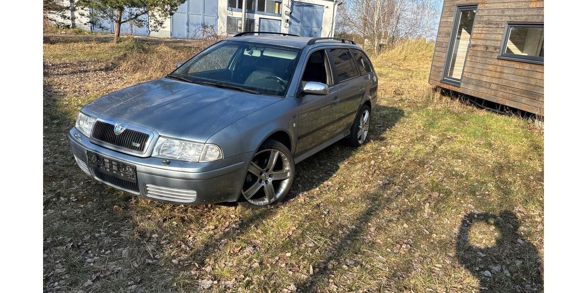 Skoda Octavia 232.100 km 2.499 &euro; Hohenleipisch 04934