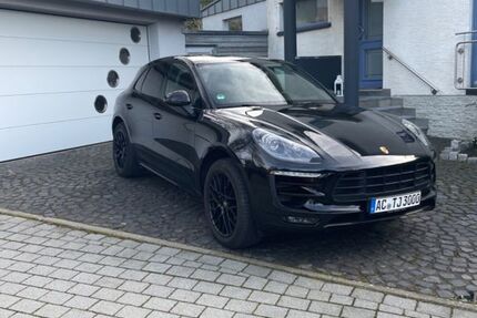 Porsche Macan 67.000 km 44.900 &euro; Eschweiler 52249