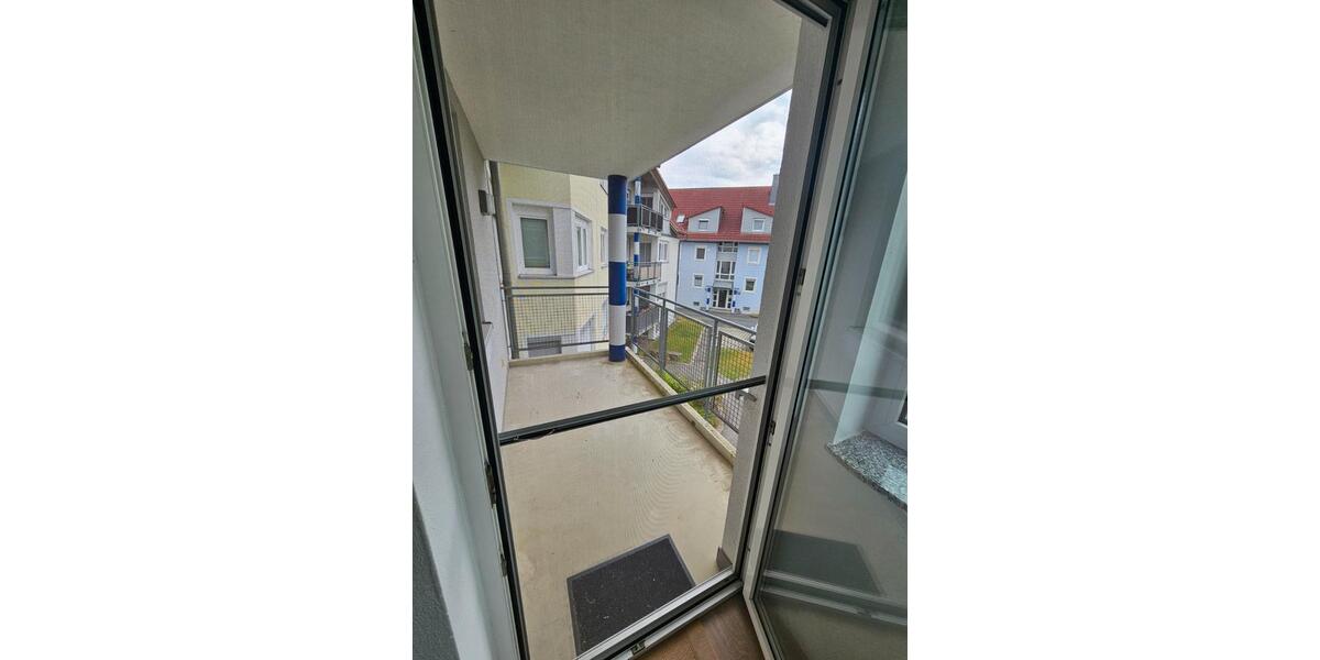 Etagenwohnung Ebersdorf bei Coburg - 3.5 Zimmer, 76 m&sup2;, 188.000&euro; | Angebot:27005910