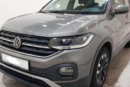 VW T-Cross 137.500 km 15.990 &euro; Hamburg 22335