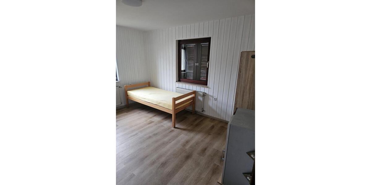 Erdgeschoßwohnung Süßen - 1 Zimmer, 600&euro; | Angebot:23574475
