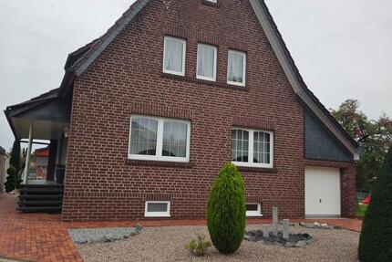 Haus Gangelt - 5 Zimmer, 150 m&sup2;, 1.185&euro; | Angebot:25449519