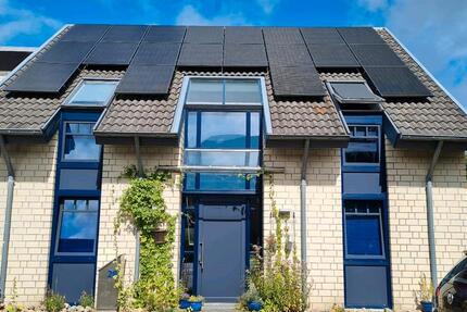 Haus Schleswig - 5 Zimmer, 150 m&sup2;, 420.000&euro; | Angebot:27263373