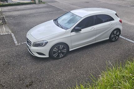 Mercedes-Benz A 200 175.000 km 10.900 € Iffezheim 76473