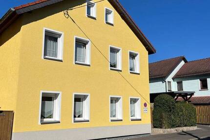 Haus Hildburghausen - 5 Zimmer, 150 m&sup2;, 182.000&euro; | Angebot:26189236