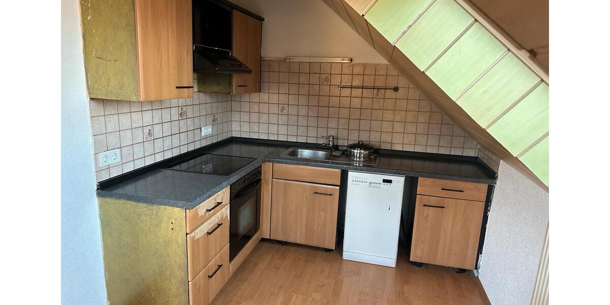 Großzügige 5ZKB Dachgeschosswohnung mit 2 Balkonen 5 zimmer