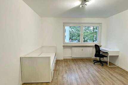 WG-Zimmer in Augsburg 575 € 20 m² zimmer