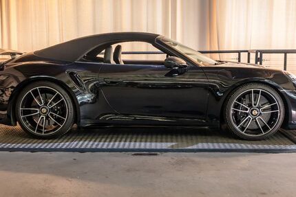 Porsche 992 10.300 km 239.900 &euro; Ismaning 85737