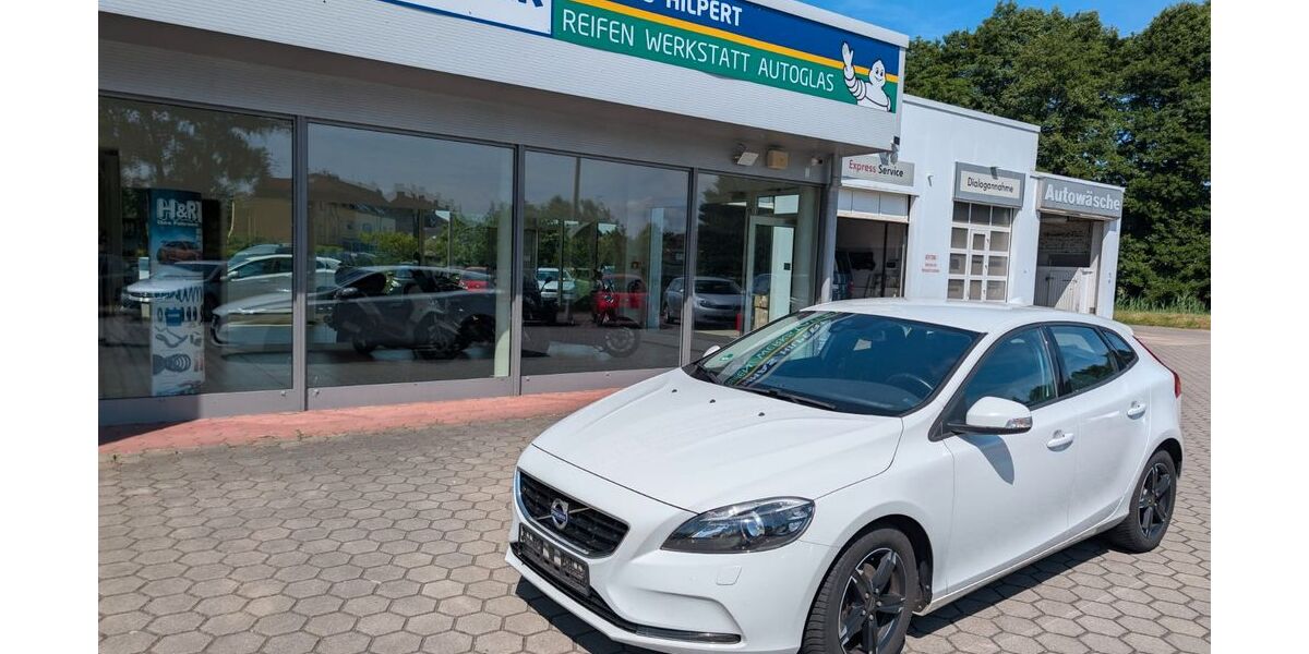 Volvo V40 140.093 km 8.950 &euro; Treuenbrietzen 14929