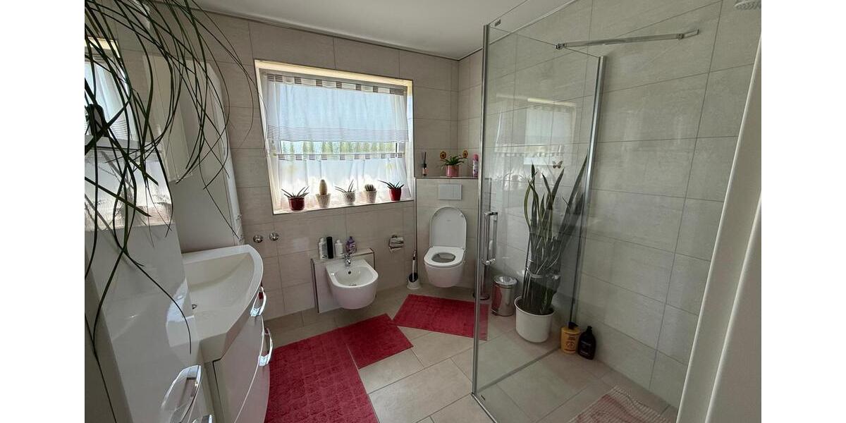 Einfamilienhaus Horn-Bad Meinberg Bad Meinberg - 11 Zimmer, 216 m&sup2;, 499.000&euro; | Angebot:26865468