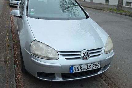 VW Golf 214.896 km 1.500 &euro; Arnsberg 59821