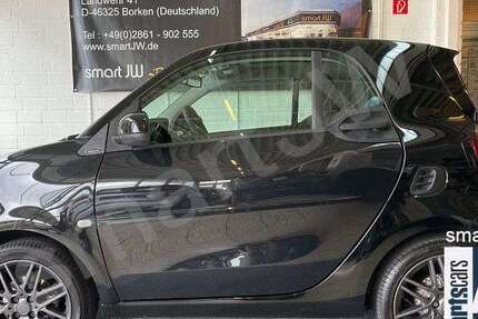 Smart forTwo 19.536 km 32.999 &euro; Borken/ Westfalen 46325