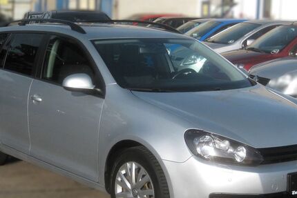 VW Golf 213.000 km 6.100 &euro; Leipzig 04347