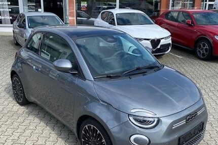 Fiat 500e 19.800 km 17.990 € Rodewisch 08228