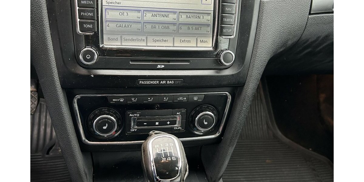 Skoda Superb 1.8 i Ambition Xenon Navi PDC SHZ 154.900 km 1.500 &euro; Altdorf 84032