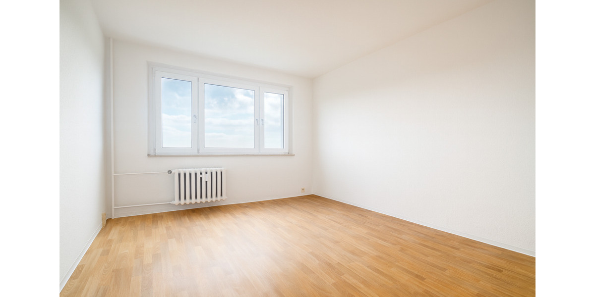 Helle 4-Raum-Wohnung mit Balkon, Naturidylle und Stellplatz – Nähe Erfurt, Weimar & Arnstadt zu vermieten! 4 zimmer