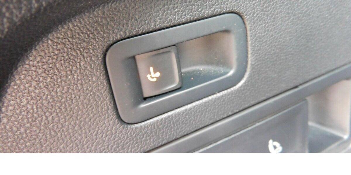 VW Tiguan Allspace 1.5 TSI Life 7 Sitze Navi DSG 31.900 km 28.690 &euro; Vordorf 38533