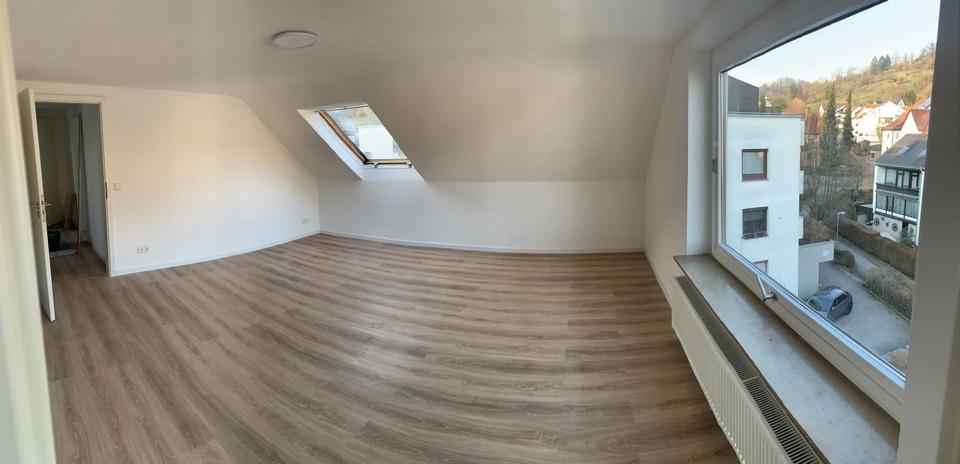 Dachgeschoßwohnung Esslingen am Neckar Brühl - 3.5 Zimmer, 70 m&sup2;, 1.000&euro; | Angebot:25378349