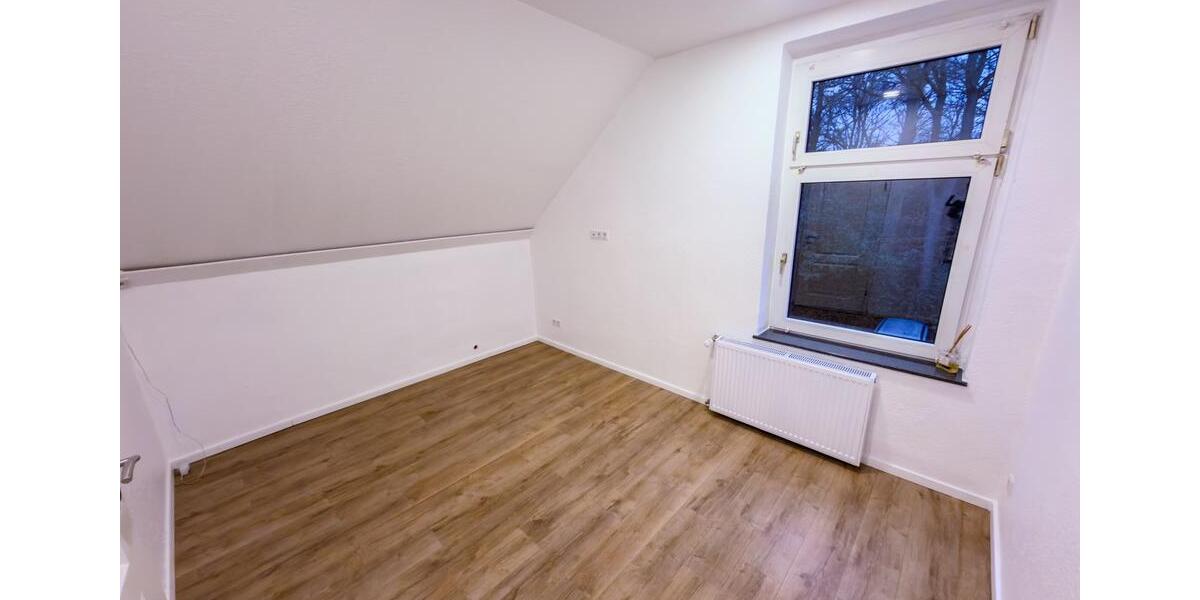 Luxuriöses Einfamilienhaus mit modernem Soutterain- Ausbau 5 zimmer