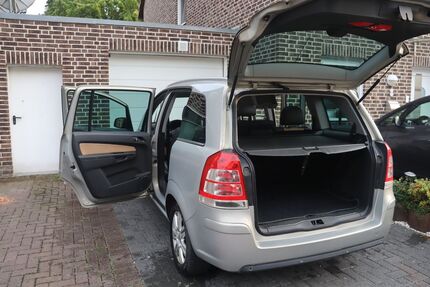 Opel Zafira 237.000 km 2.000 &euro; DORTMUND 44328