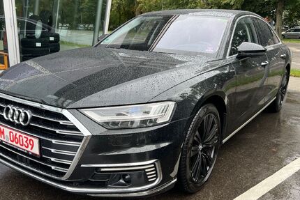 Audi A8 114.000 km 49.600 € München 81541