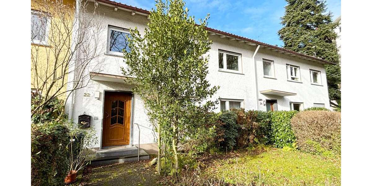 Haus zum Kaufen in Freiburg 715.000 € 137 m² 7 zimmer