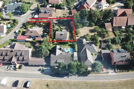 Kleines Einfamilienhaus mit großem Grundstück zimmer