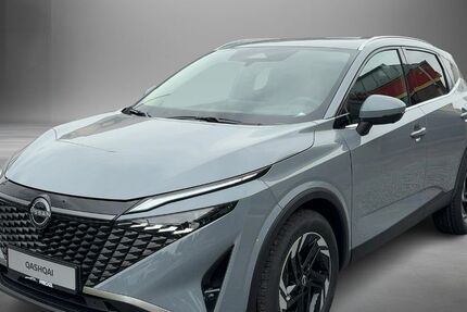 Nissan Qashqai 2.990 km 36.280 &euro; Krefeld 47805