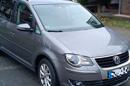 VW Touran 256.000 km 2.499 &euro; Emsbüren 48488