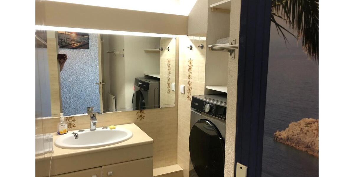 Etagenwohnung Freiburg im Breisgau - 4 Zimmer, 40 m&sup2;, 266.000&euro; | Angebot:27076255