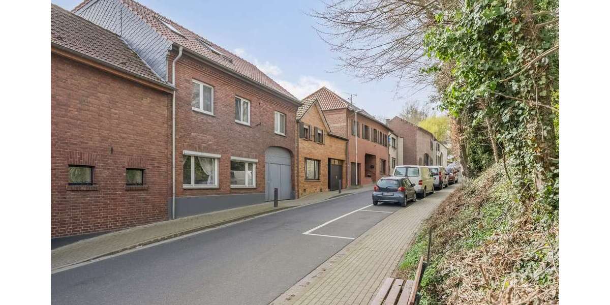 Einfamilienhaus Selfkant - Hillensberg Hillensberg - 6 Zimmer, 210 m&sup2;, 325.000&euro; | Angebot:25514628