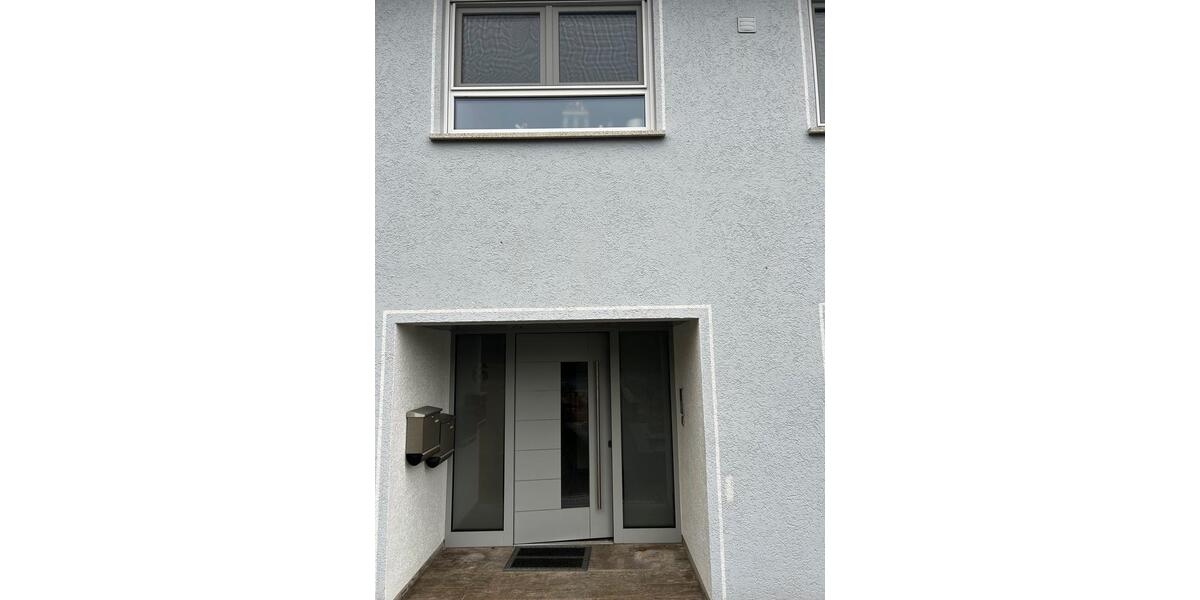 Erdgeschoßwohnung Marktheidenfeld - 4 Zimmer, 107 m&sup2;, 1.080&euro; | Angebot:25609658