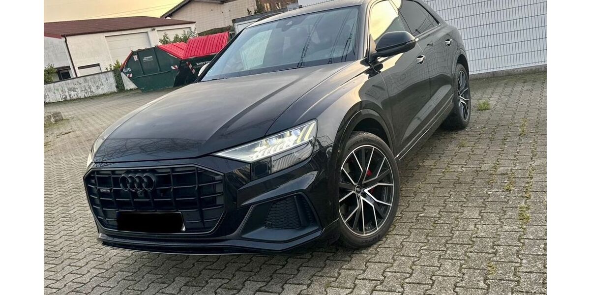 Audi Q8 87.000 km 62.900 &euro; Flörsheim 65439