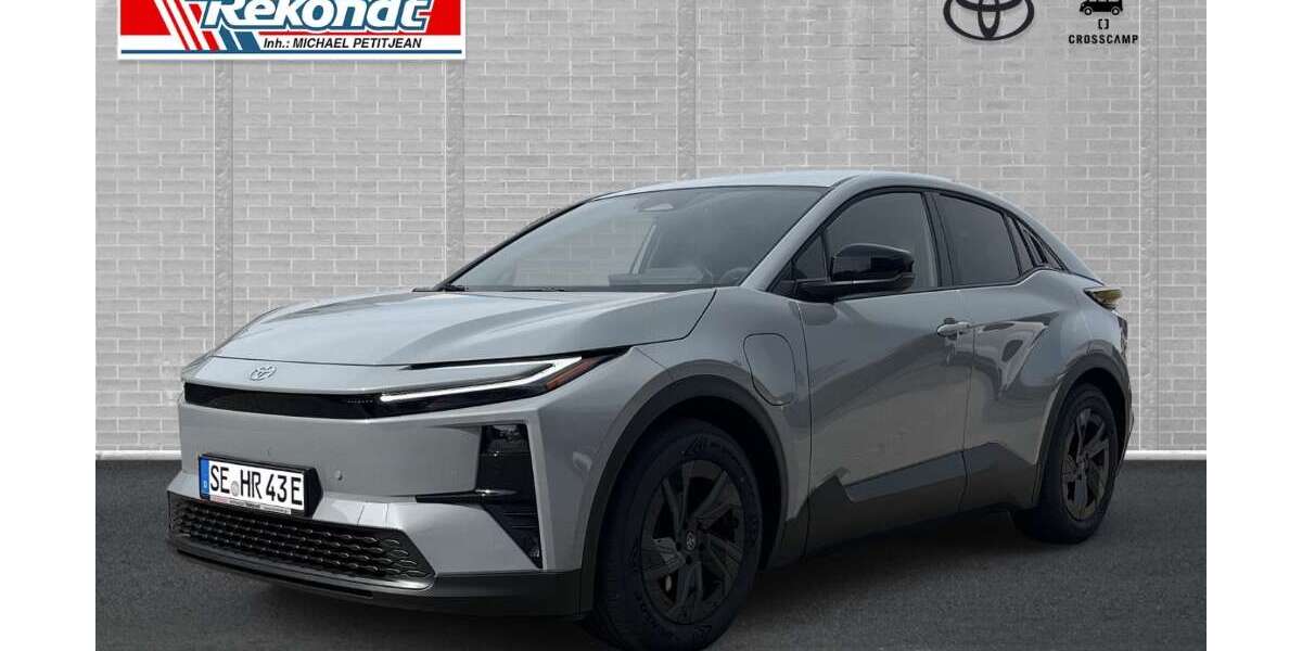 Toyota C-HR 1.104 km 47.290 &euro; Bad Segeberg 23795
