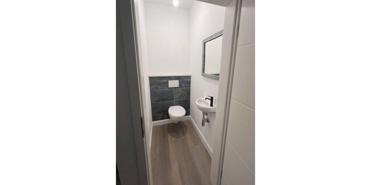 Mehrfamilienhaus, Wohnhaus Mutterstadt - 8 Zimmer, 250 m&sup2;, 770.000&euro; | Angebot:25659282