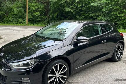VW Scirocco 87.012 km 11.250 &euro; Hauzenberg 94051