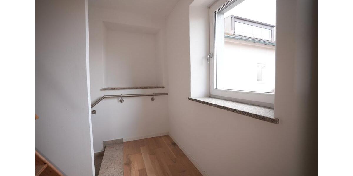 Mehrfamilienhaus, Wohnhaus Altötting - 10 Zimmer, 238 m&sup2;, 648.000&euro; | Angebot:26279283