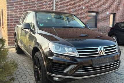 VW Touareg 191.000 km 18.900 &euro; Neustadt 23730